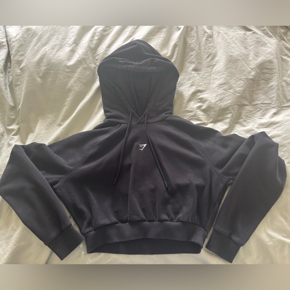 Gymshark Black Cropped Pullover Hoodie